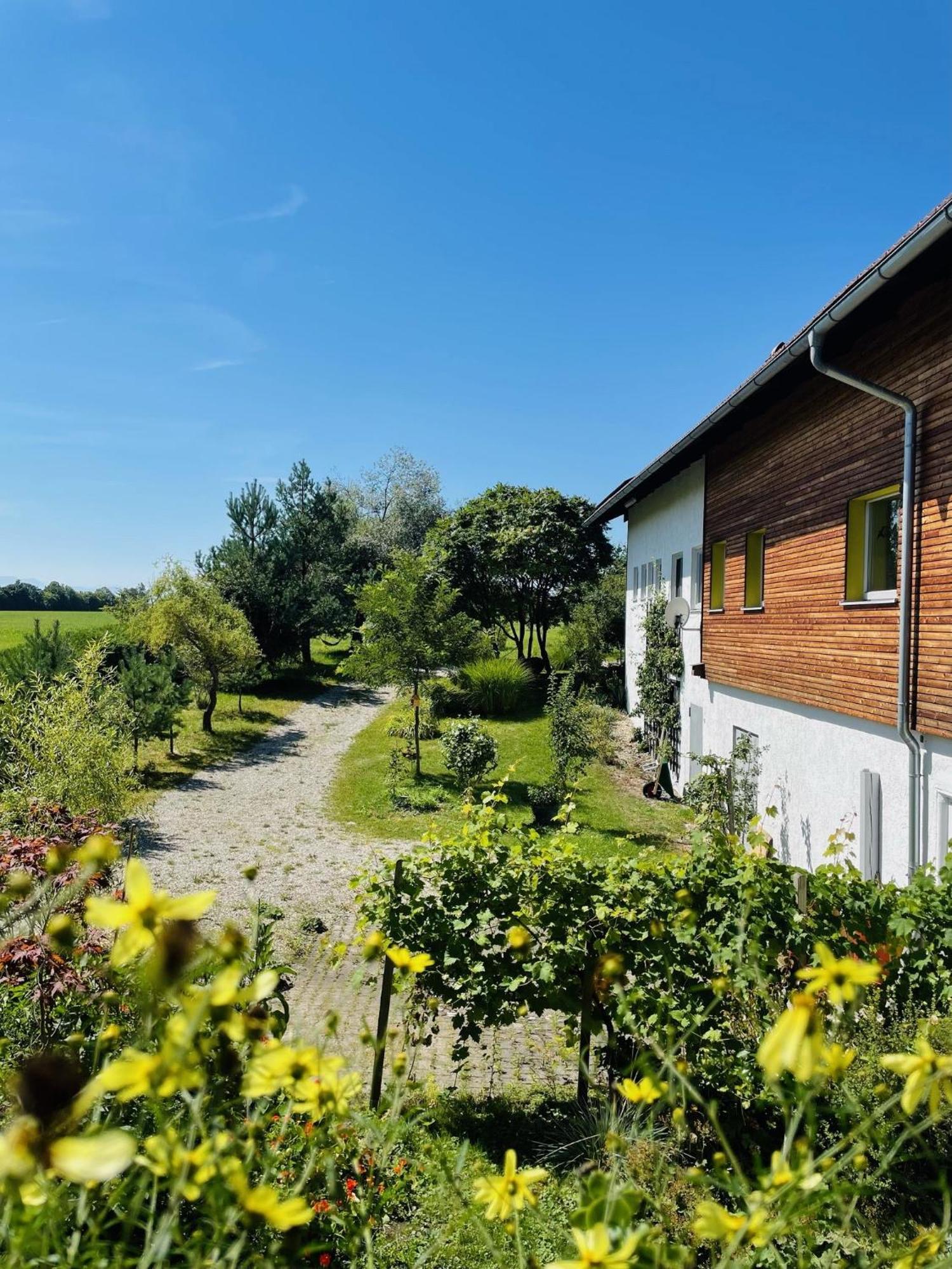 Natur-Retreat Am Leitgeringer See Tittmoning ภายนอก รูปภาพ